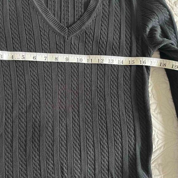 Women's Cotton Black V-Neck Ivy Sweater Made of Cable Knit size L - Picture 8 of 9
